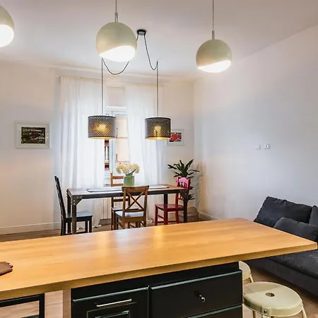 Metroetna Apartamento